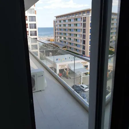 公寓 Apartament Sophi Nord 马马亚